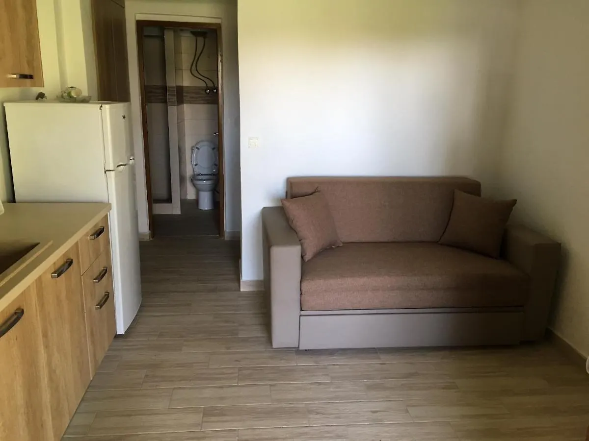 Holiday home Angel'S Garden Apartment 26M2 Nikiti